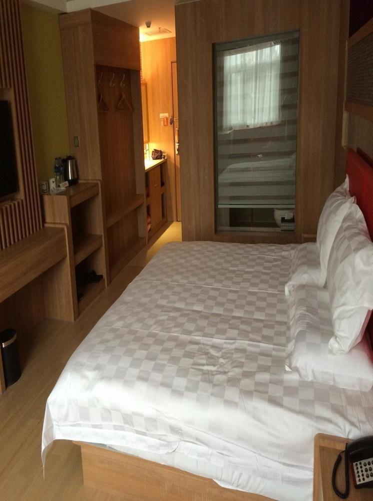 Mango Hotel Xi'An Xiaoyanta Екстер'єр фото